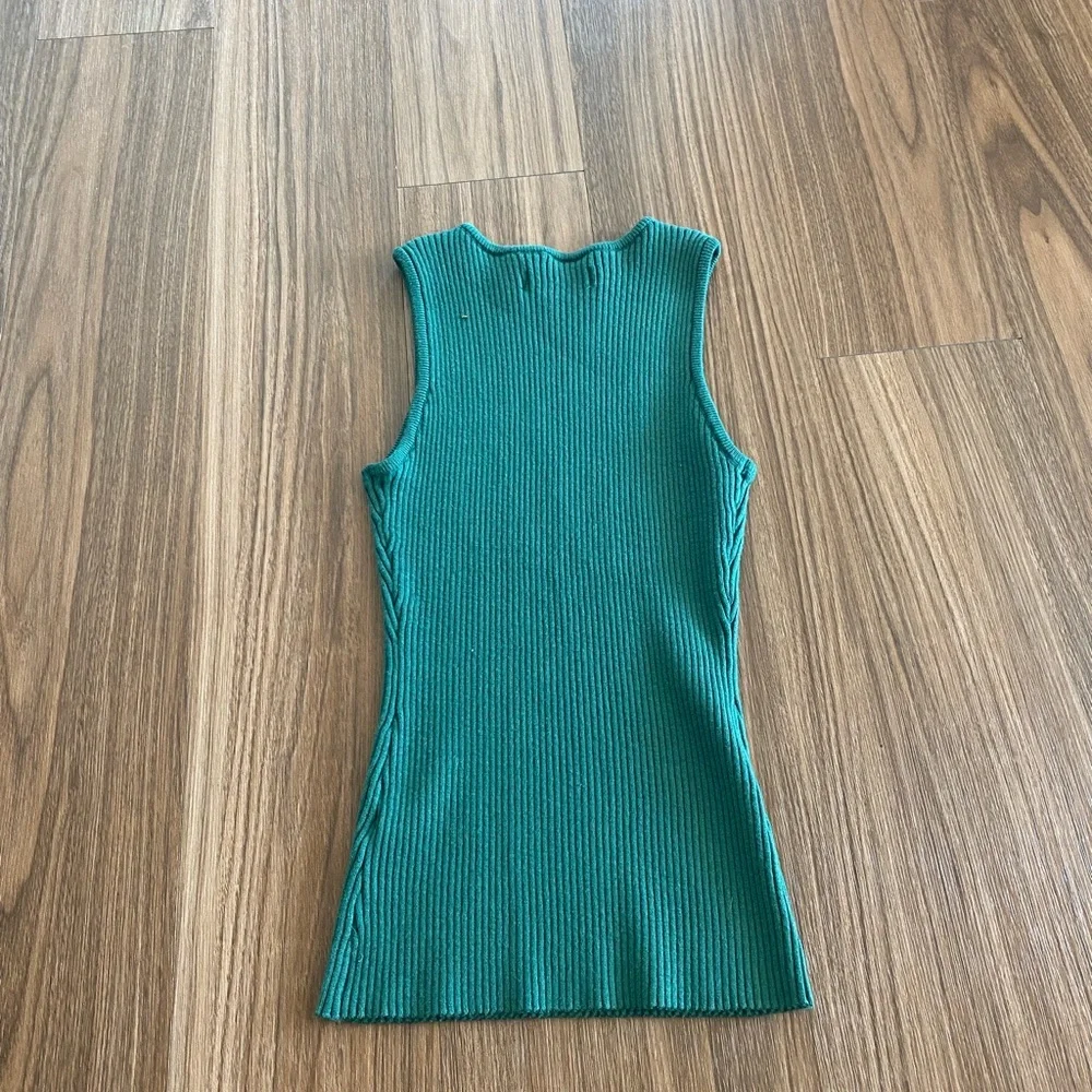 Green Ribbed Tank Top - Picture 2 of 3